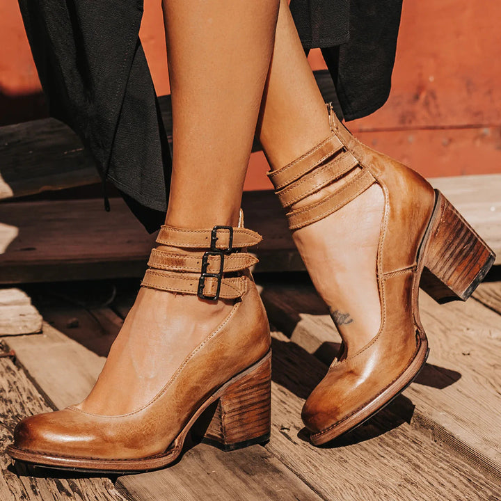 Dagmar - Vintage Pumps