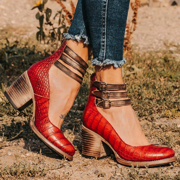 Dagmar - Vintage Pumps