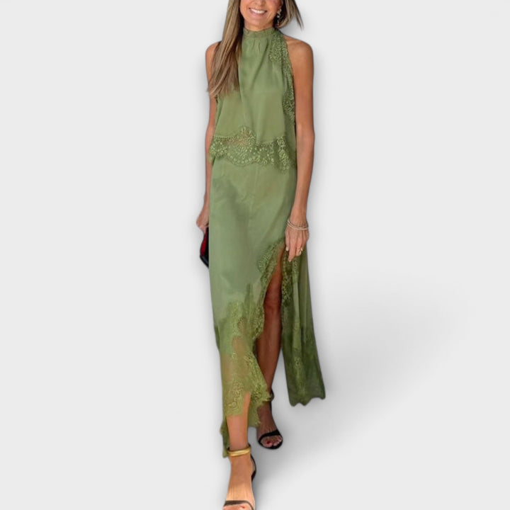 Kaia - Satinbluse mit Spitzenbesatz und plissiertem Ausschnitt im Set