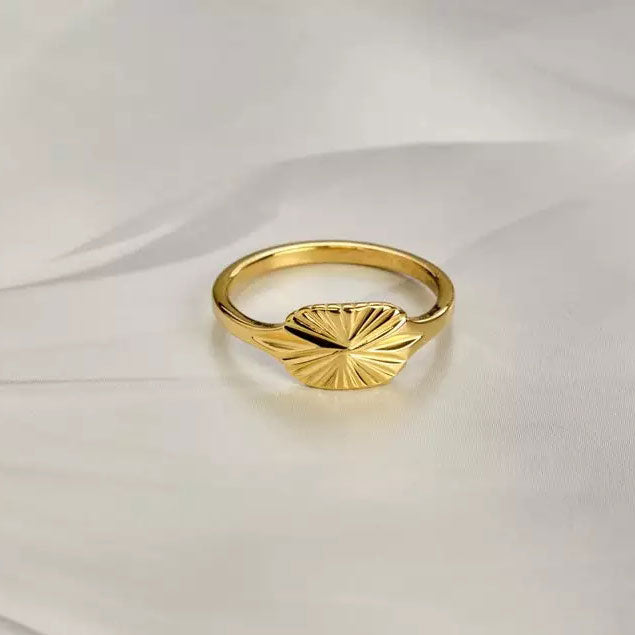 Aurizette | Sonnenstrahlenring 18K Gold