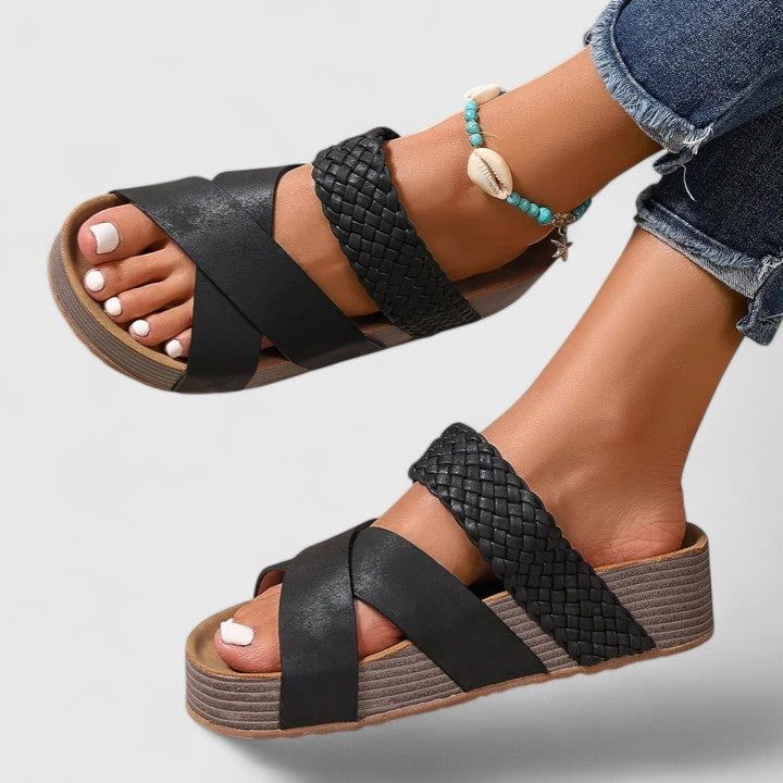 Zerayah | Orthopädische Sandalen