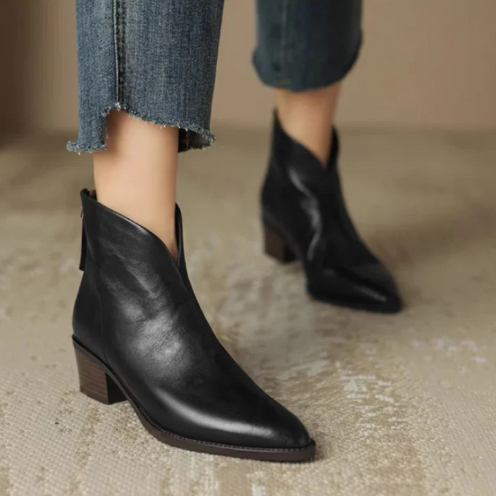 Margit - Klassische Stiefeletten für Damen