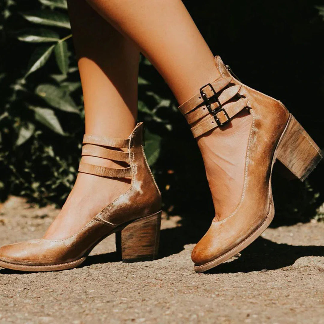 Dagmar - Vintage Pumps