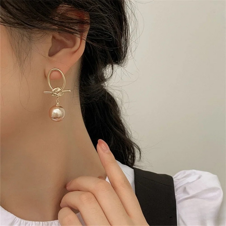 Goldene Perlen-Hoops Ohrringe