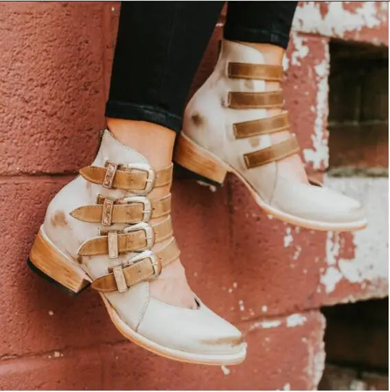 Jana - Vintage-Absatzschuhe mit Schnalle