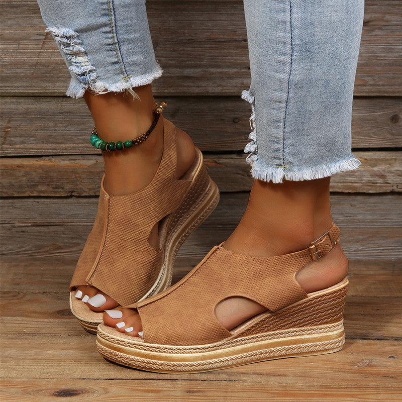 Kelsey - Boho Wedge Sandalen