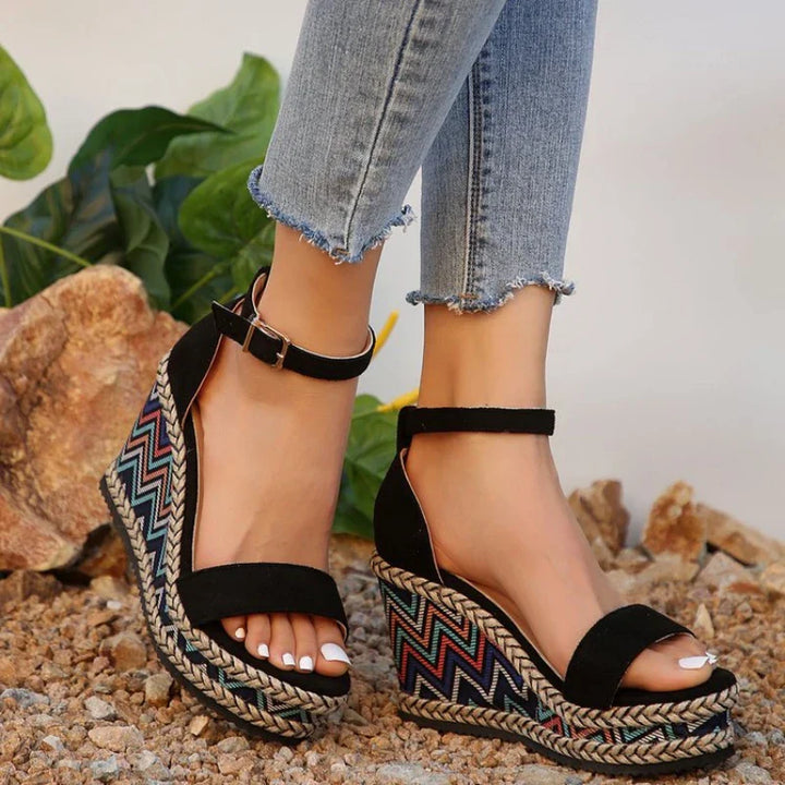 Zelina - Boho Wedge Sandalen