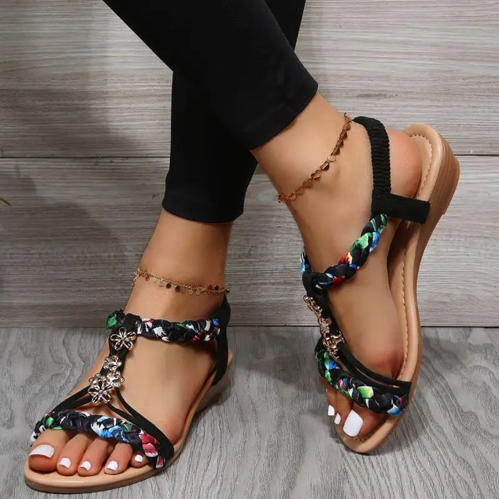 Khate - Geflochtene Flache Sandalen