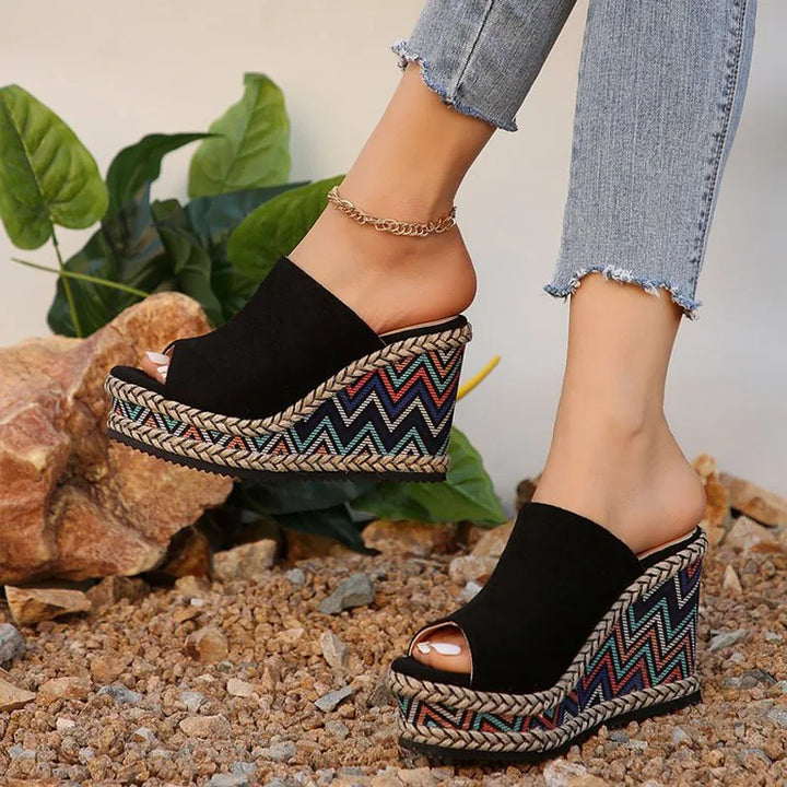 Zelina - Boho Wedge Sandalen
