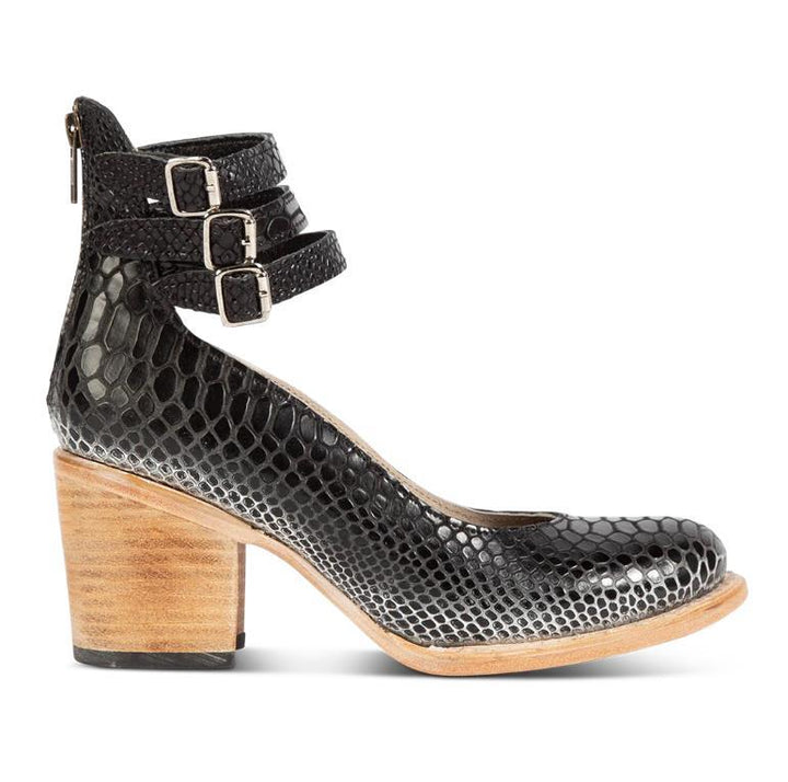 Dagmar - Vintage Pumps