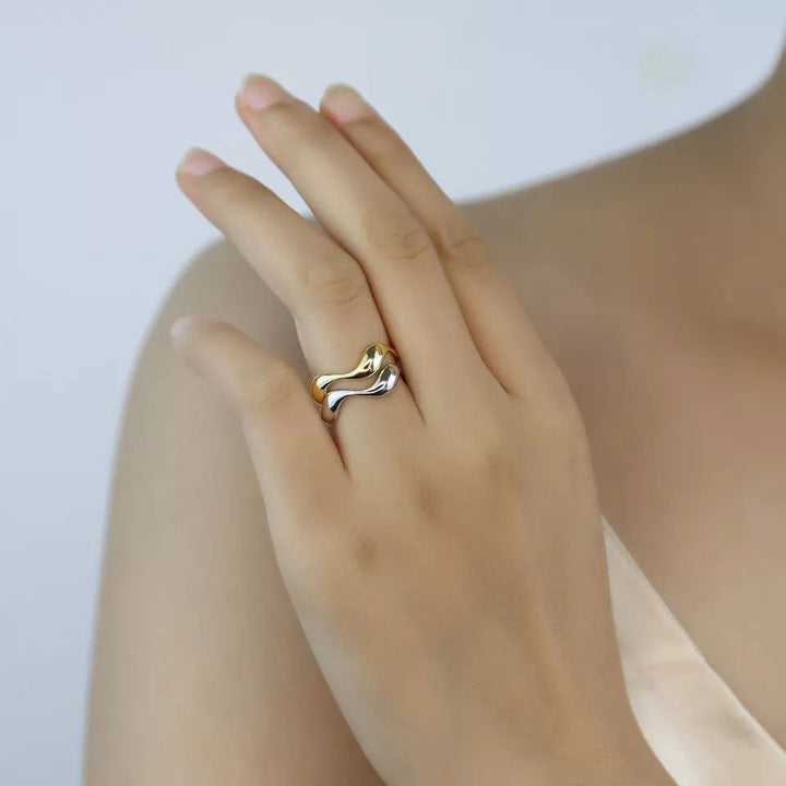 Carisseya | Wellenring 18K Gold