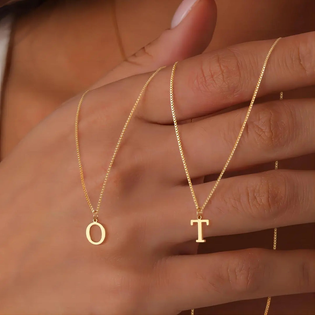 Enzhalynne | Halskette mit Initialen 18K Gold