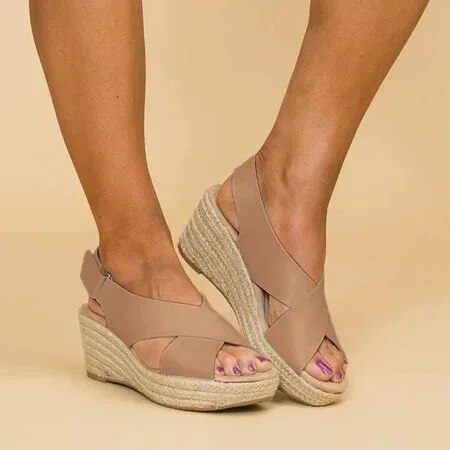 Nancy - Elegante Kreuzriemen-Sandalen