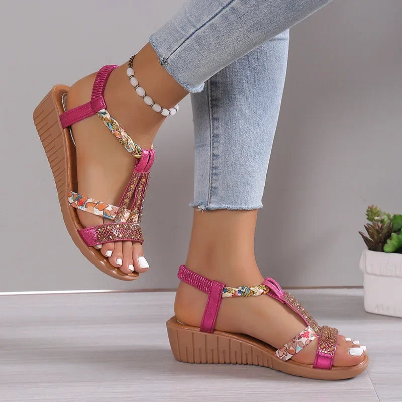 Nellie - Verzierte Komfortsandalen