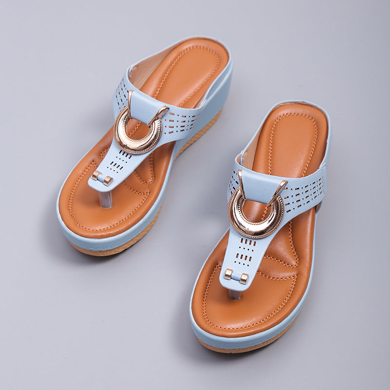 Solaire - Erhöhte Zehenring-Sandalen
