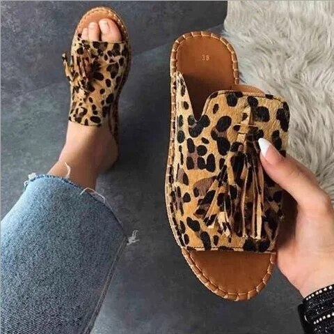Zamara - Boho Quasten Sandalen
